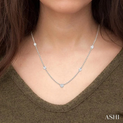 Bezel Set Graduated Diamond Station Necklace