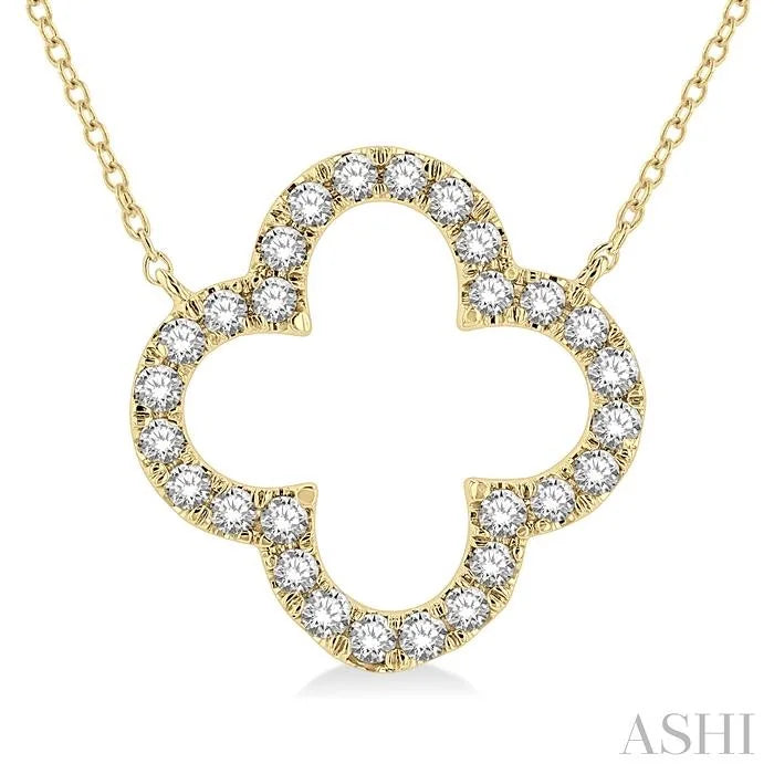Clover Diamond Pendant