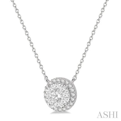 Round Shape Halo Lovebright Essential Diamond Pendant