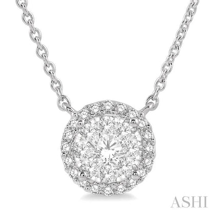Round Shape Halo Lovebright Essential Diamond Pendant
