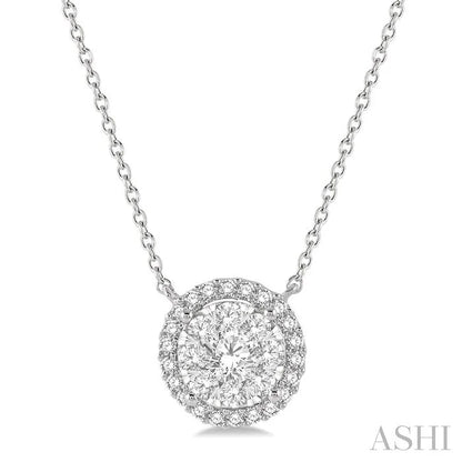Round Shape Halo Lovebright Essential Diamond Pendant