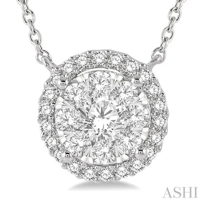 Round Shape Halo Lovebright Essential Diamond Pendant
