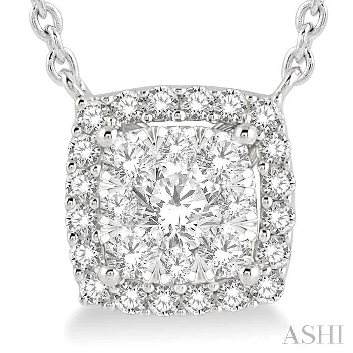 Cushion Shape Halo Lovebright Essential Diamond Pendant