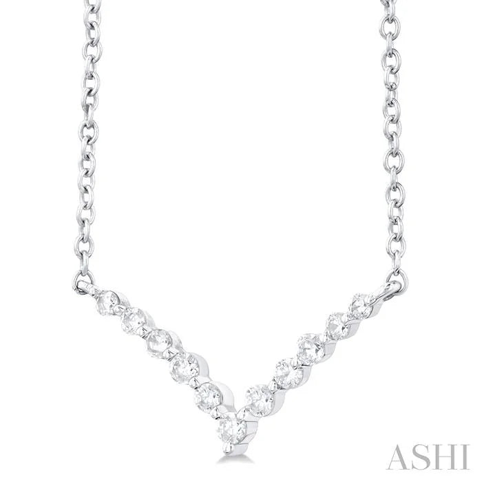Chevron Petite Diamond Fashion Necklace