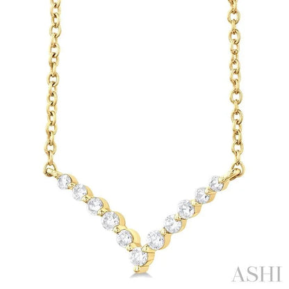 Chevron Petite Diamond Fashion Necklace