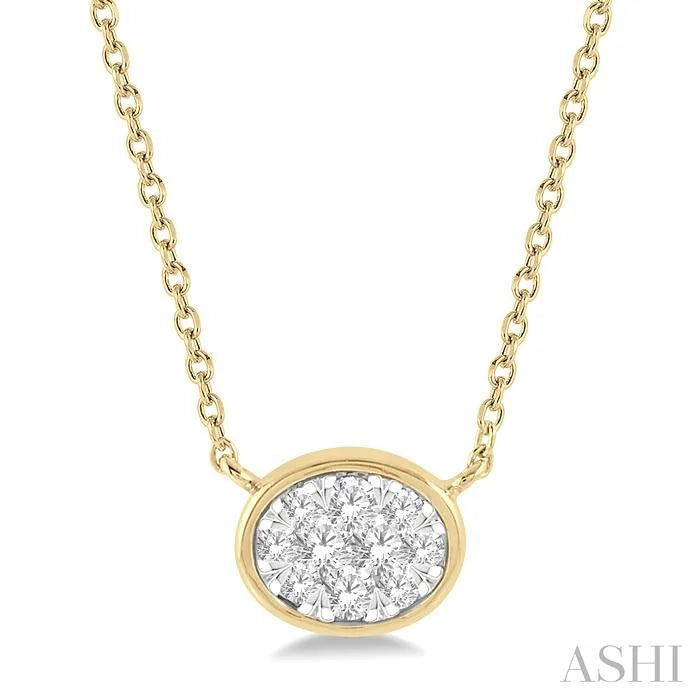Oval Shape East-West Bezel Set Lovebright Essential Diamond Pendant