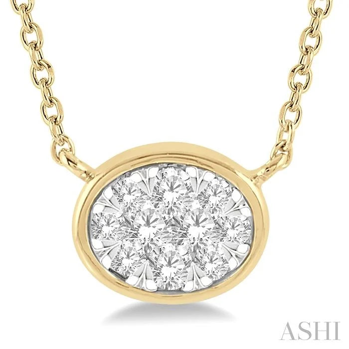 Oval Shape East-West Bezel Set Lovebright Essential Diamond Pendant