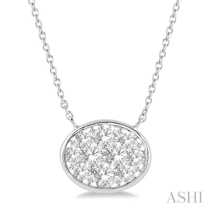 Oval Shape East-West Bezel Set Lovebright Essential Diamond Pendant