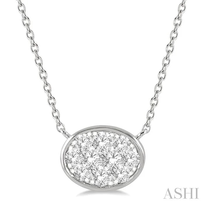 Oval Shape East-West Bezel Set Lovebright Essential Diamond Pendant