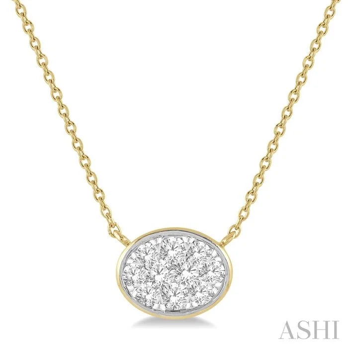 Oval Shape East-West Bezel Set Lovebright Essential Diamond Pendant