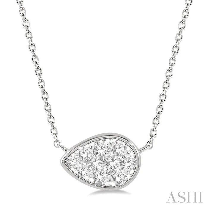Pear Shape East-West Lovebright Essential Diamond Pendant