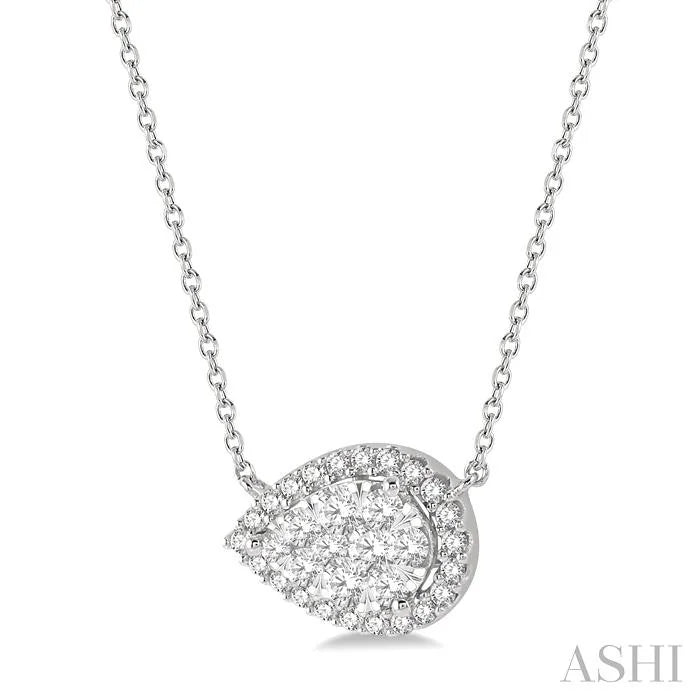 Pear Shape East-West Halo Lovebright Essential Diamond Pendant