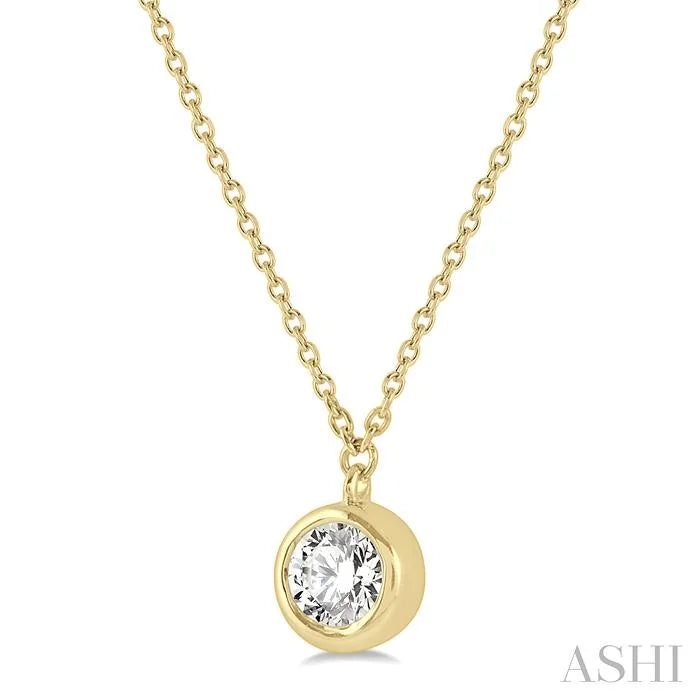 Round Shape Bezel Set Diamond Pendant