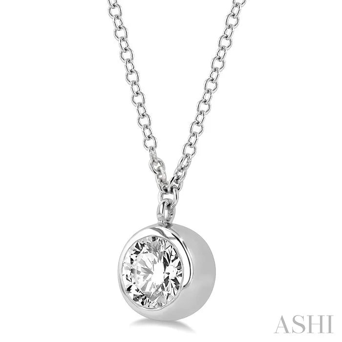 Round Shape Bezel Set Diamond Pendant