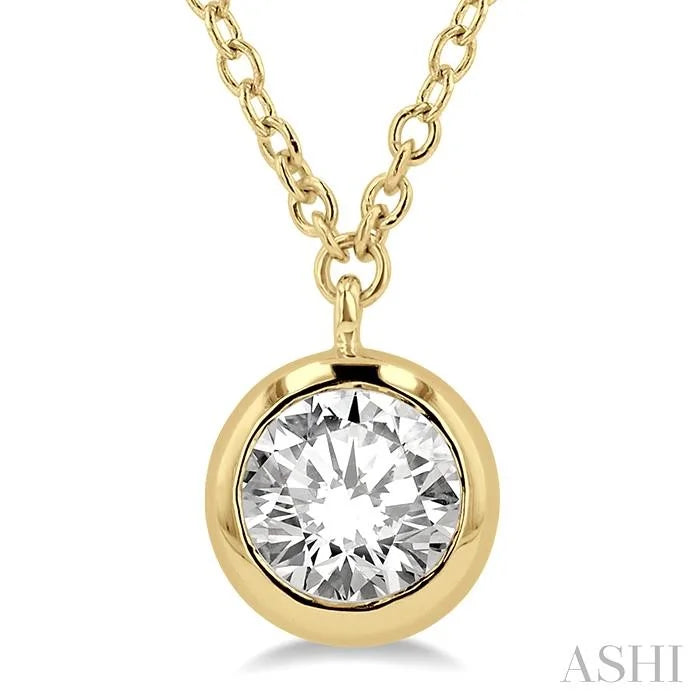 Round Shape Bezel Set Diamond Pendant