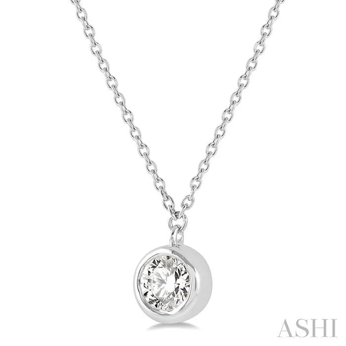 Round Shape Bezel Set Diamond Pendant