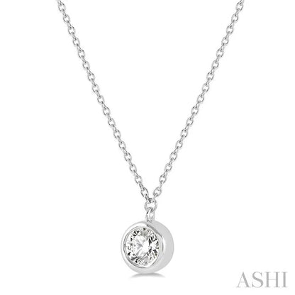 Round Shape Bezel Set Diamond Pendant