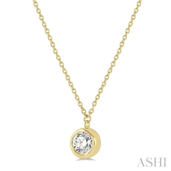 Round Shape Bezel Set Diamond Pendant