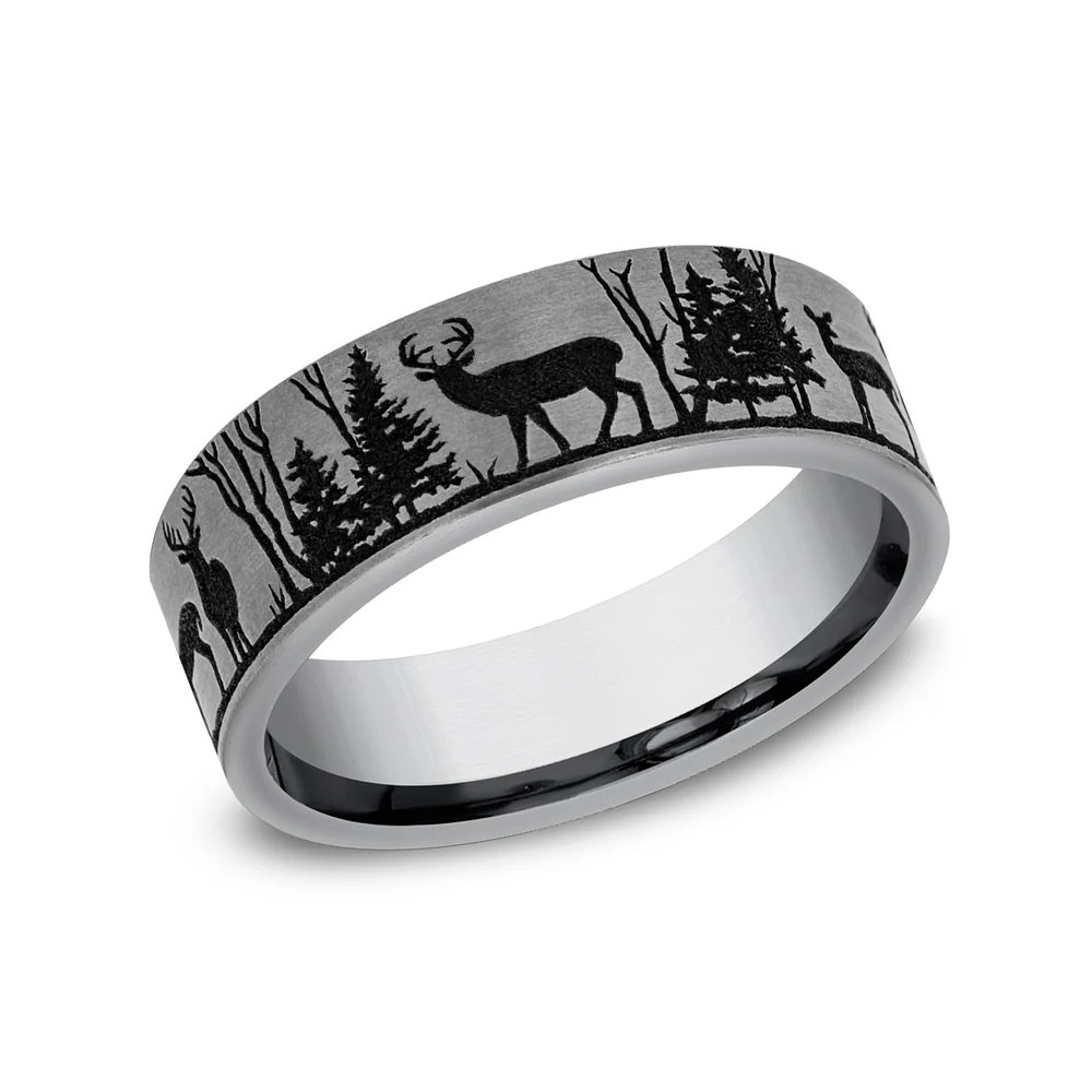 THE WHITETAIL