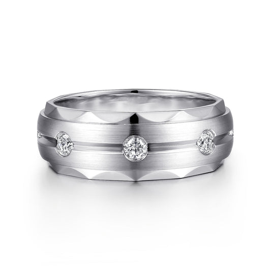 14K White Gold Diamond Men's Wedding Ring in Satin Finish