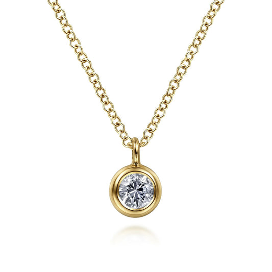 14K Yellow Gold White Sapphire Pendant Necklace