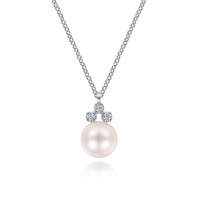 14K White Gold Diamond and Pearl Pendant Necklace