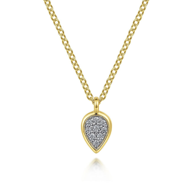 14K Yellow Gold Diamond Pendant Necklace