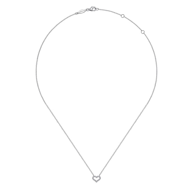 14K White Gold Diamond Heart Pendant Necklace