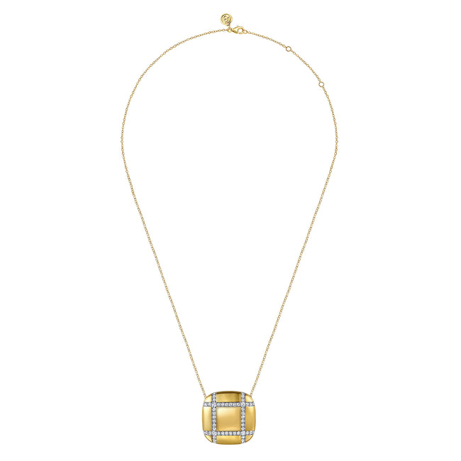 18K Yellow Gold Diamond Pendant Necklace
